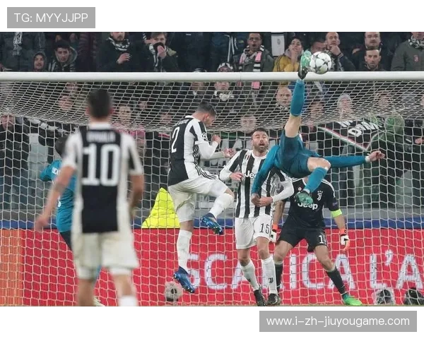 C罗一脚倒钩震天响！沙特联门柱都在颤